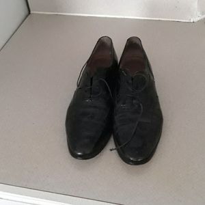 Old fashioned pair of dress shoes